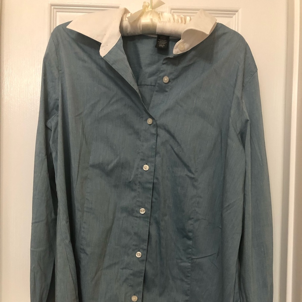 New button up women’s shirt
